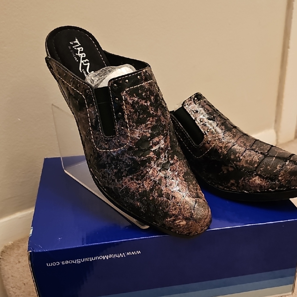 BOOTIES WORN ONCE, LIKE NEW!